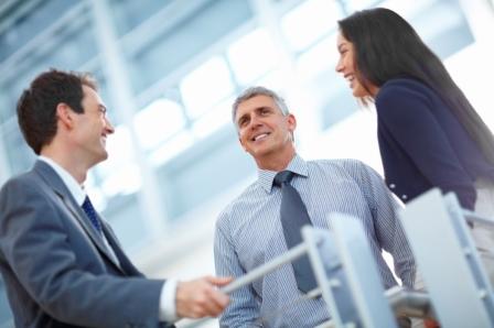 3-Person-ConferenceWEB